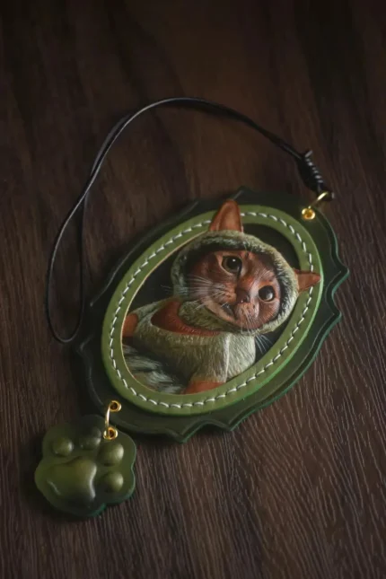 Leathernasi Handcrafted Italian Veg-Tanned Leather Pet Keychain - Gifts & Decorations 【1834】 (custom-made 28-35 days)